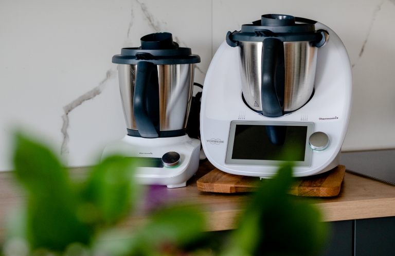 kobieta z telefonem